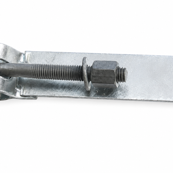 ABRAÇADEIRA PARA POSTE BAP-4 COM PARAFURO